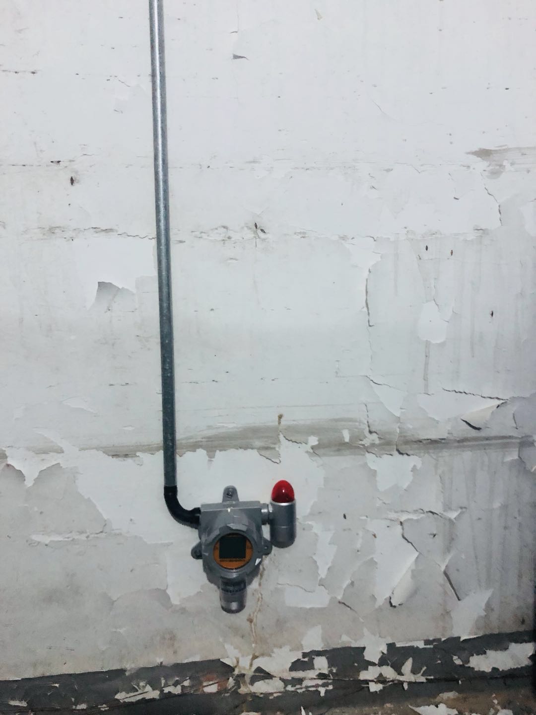 壁掛式安裝 (2).jpg